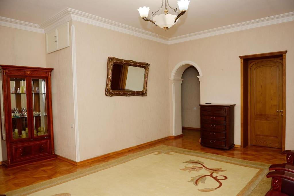 Your Cozy Place Tbilisi Luaran gambar